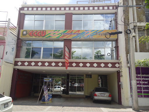 INSTITUTO ECCU – Preparatoria e Inglés