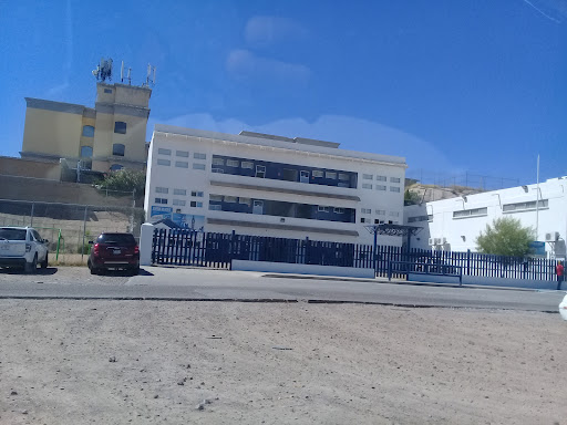 Nogales English School