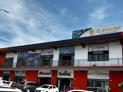 IQ English Corregidora