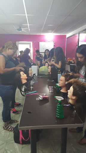 ACADEMIA DE BELLEZA ESPERANZA