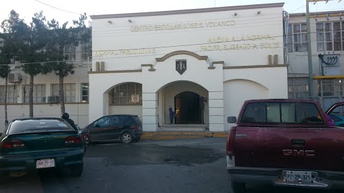 Escuela Normal Pablo Livas